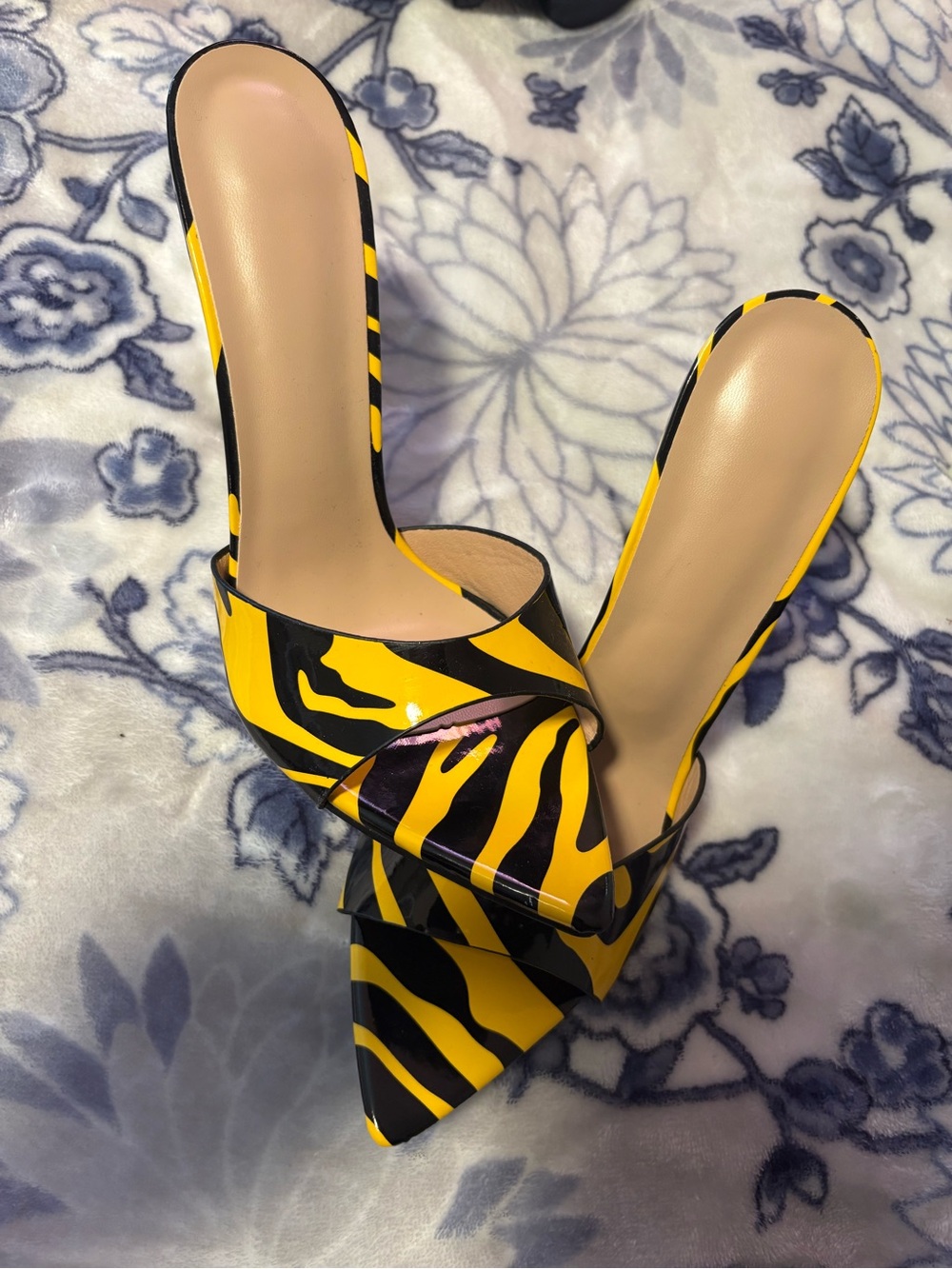 Yellow & Black Animal Print Pointed-Toe Mule Heels - Women's